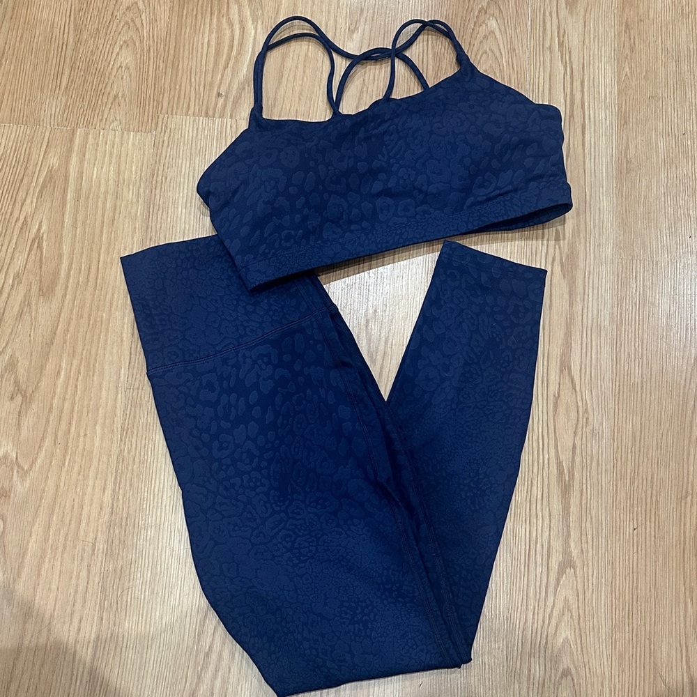 NWT Women's LJ Cloud Lotus No Chafe Full Length Leggings & Rejuvenate Sports Bra